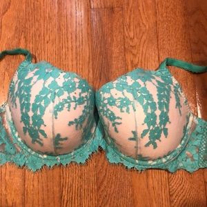 VS Dream Angels 34DD lined Demi bra